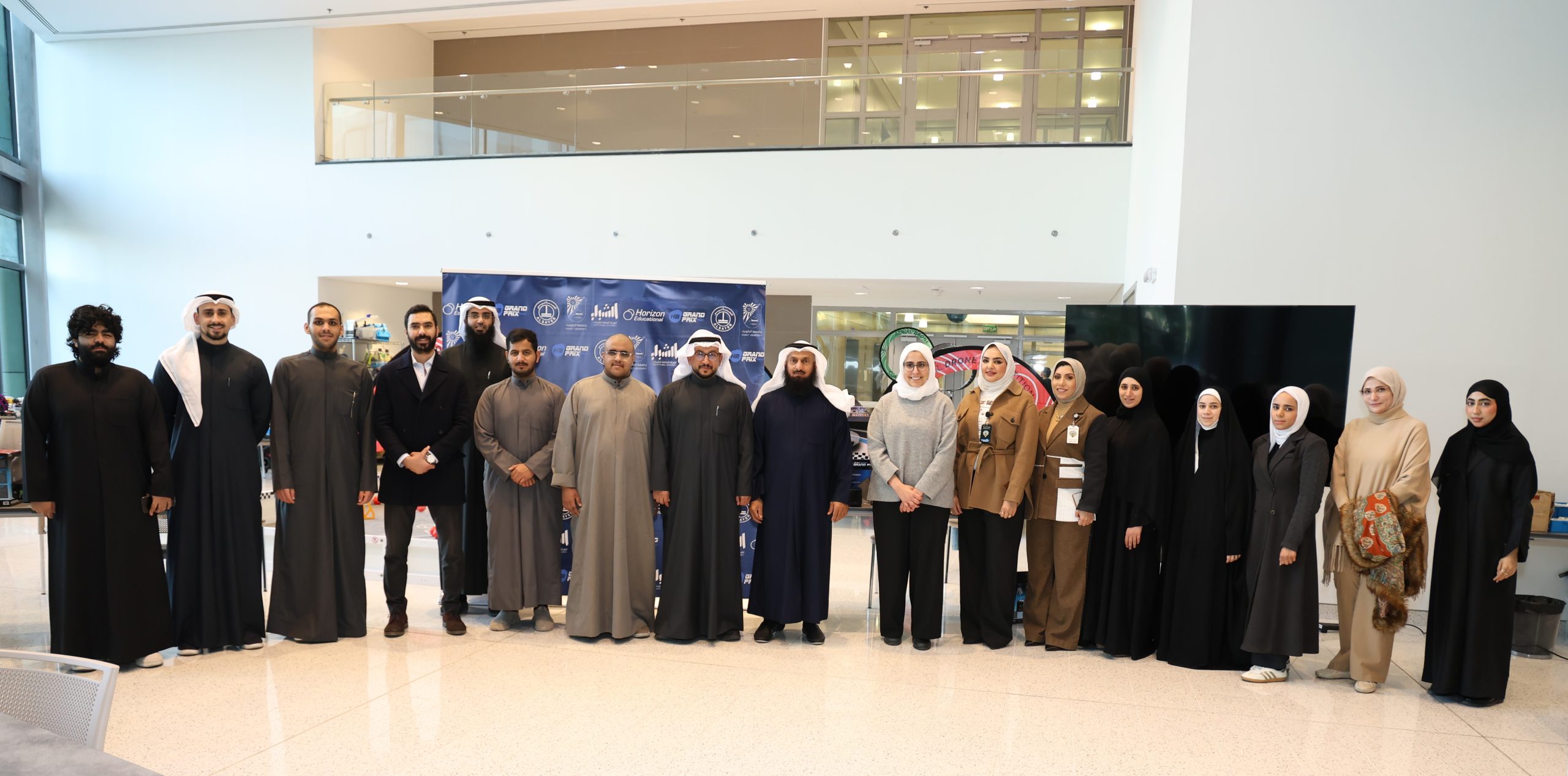 مجموعة الساير وكلية العلوم بجامعة الكويت تستضيفان برنامج تهيئة المعلّمين لبطولة سباق المركبات الهيدروجينية